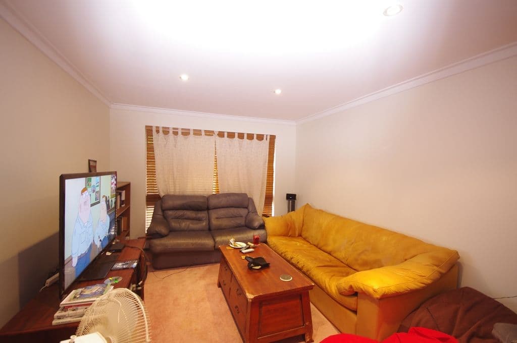 43 Hadleigh Way, GIRRAWHEEN WA 6064, Girrawheen - Thumbnail 2