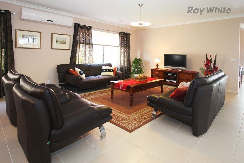 45 Moorhen Boulevard, WILLIAMS LANDING VIC 3027, Williams Landing - Thumbnail 5