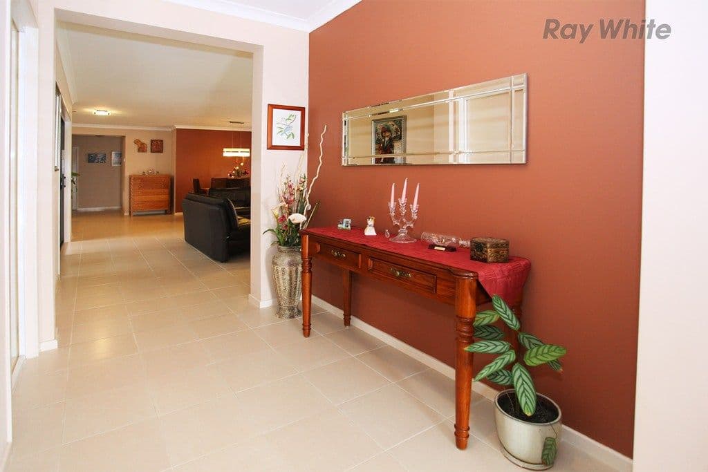 45 Moorhen Boulevard, WILLIAMS LANDING VIC 3027, Williams Landing - Thumbnail 2