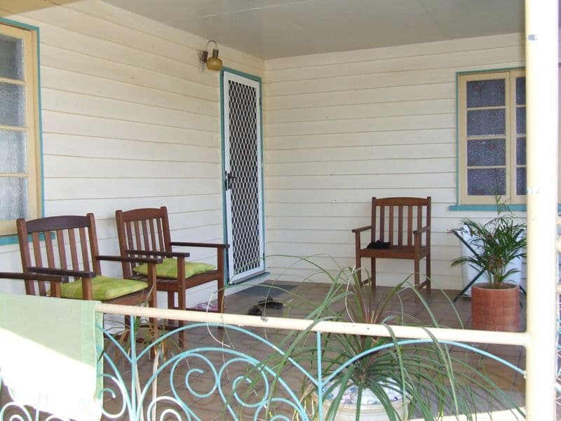 127 Cassowary Street, LONGREACH QLD 4730, Longreach - Thumbnail 2