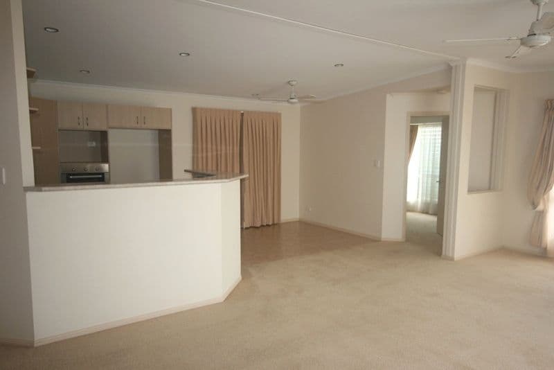 52 Bangalow Crescent, GRAFTON NSW 2460, Grafton - Thumbnail 4