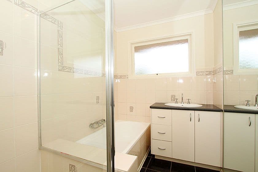 32 Axminster Drive, CRAIGIEBURN VIC 3064, Craigieburn - Thumbnail 7