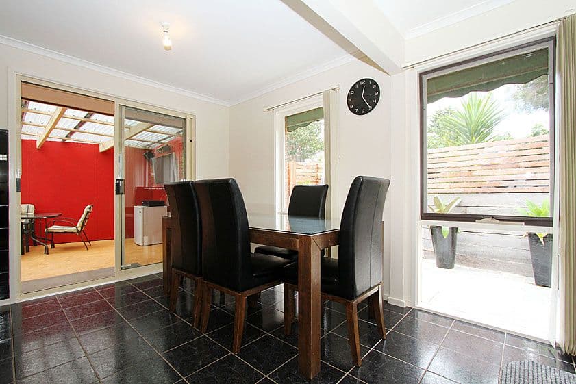 32 Axminster Drive, CRAIGIEBURN VIC 3064, Craigieburn - Thumbnail 3