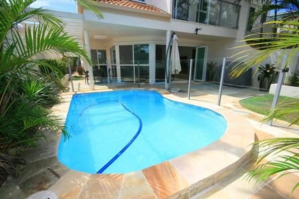 195 Stanhill Drive, CHEVRON ISLAND QLD 4217, Chevron Island - Thumbnail 5
