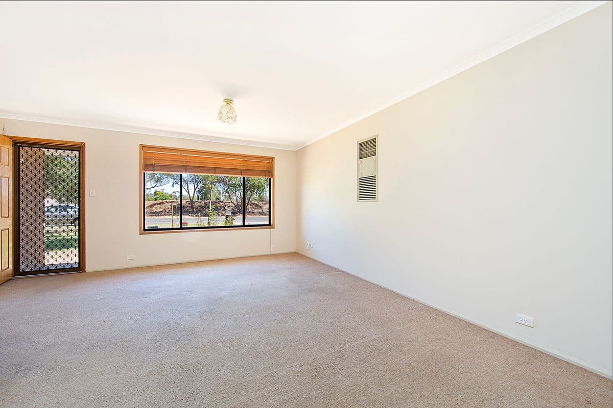16 Dawson Road, EVANSTON SA 5116, Evanston - Thumbnail 2
