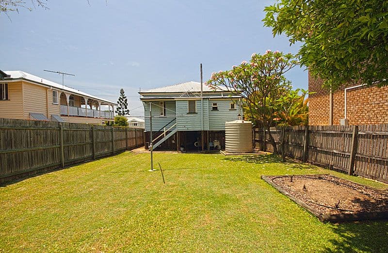 9 Seventh Avenue, KEDRON QLD 4031, Kedron - Thumbnail 4