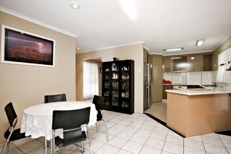 1 Kareela Court, KIPPA-RING QLD 4021, Kippa-Ring - Thumbnail 4
