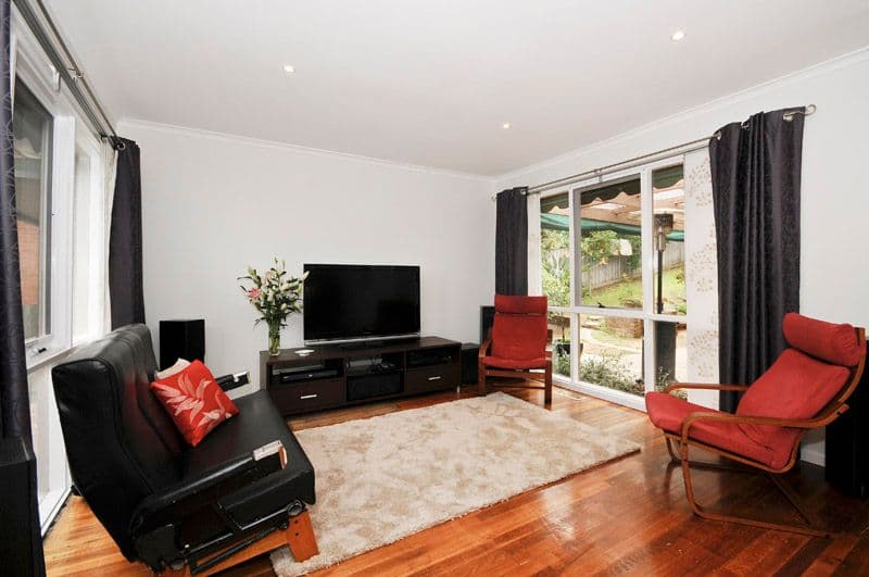 212 Manchester Road, MOOROOLBARK VIC 3138, Mooroolbark - Thumbnail 2