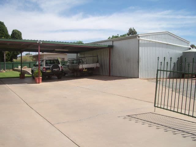 712 Chapple Street, BROKEN HILL NSW 2880, Broken Hill - Thumbnail 5