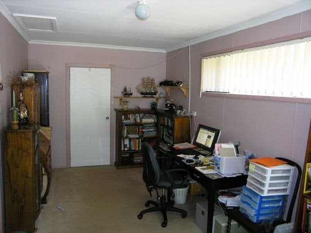 9 Jerribin Street, WYOMING NSW 2250, Wyoming - Thumbnail 7