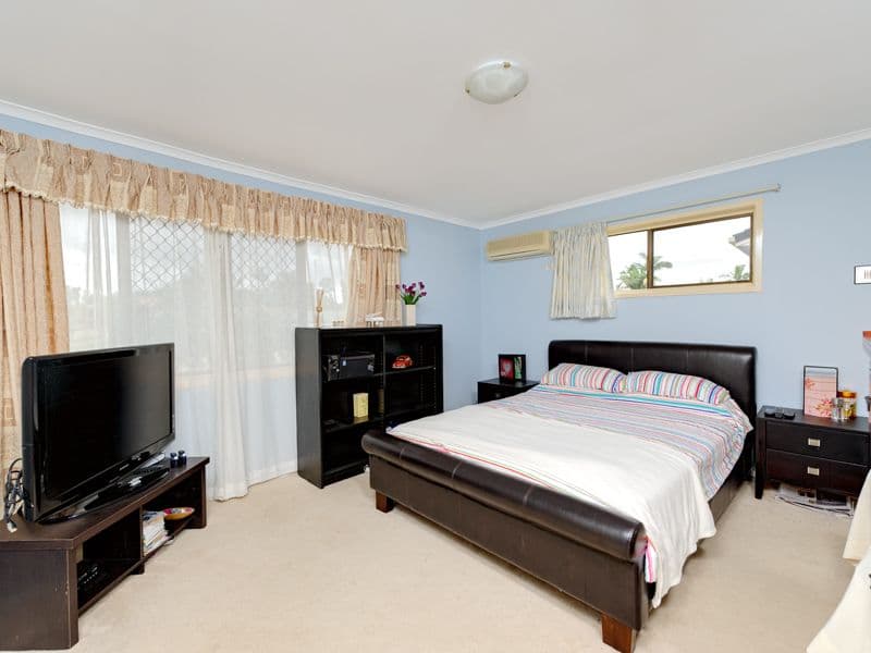 11 Chateau Street, CALAMVALE QLD 4116, Calamvale - Thumbnail 4