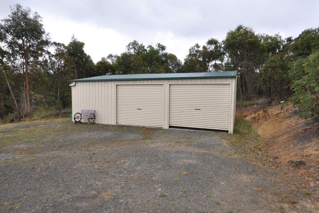 832 Staffordshire Reef Road, BERRINGA VIC 3351, Berringa - Thumbnail 5