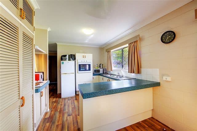 171 Nathan Street, CRANBROOK QLD 4814, Cranbrook - Thumbnail 6