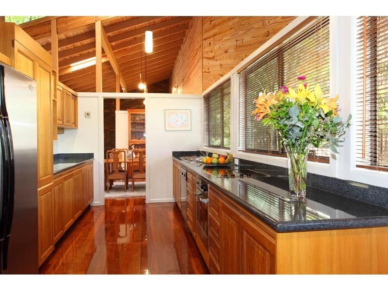 25 Kirkdale Road, CHAPEL HILL QLD 4069, Chapel Hill - Thumbnail 3