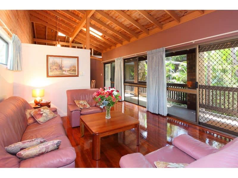 25 Kirkdale Road, CHAPEL HILL QLD 4069, Chapel Hill - Thumbnail 5