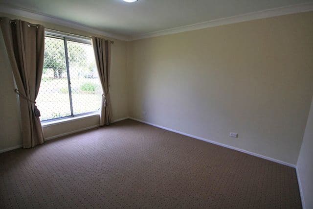 MACQUARIE FIELDS NSW 2564, Macquarie Fields - Thumbnail 5