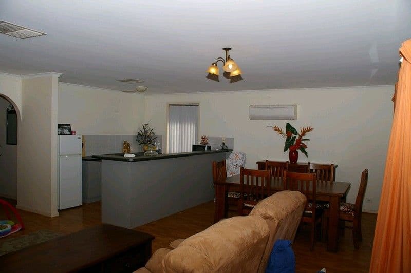 25 Middleton Avenue, PARINGA SA 5340, Paringa - Thumbnail 4