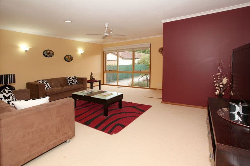 13 Vasey Avenue, MOUNT WAVERLEY VIC 3149, Mount Waverley - Thumbnail 2