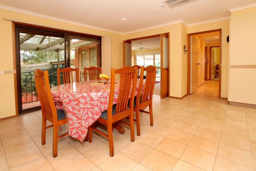 13 Vasey Avenue, MOUNT WAVERLEY VIC 3149, Mount Waverley - Thumbnail 4
