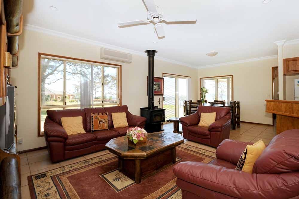 25 Panoramic Drive, PRESTON QLD 4352, Preston - Thumbnail 6