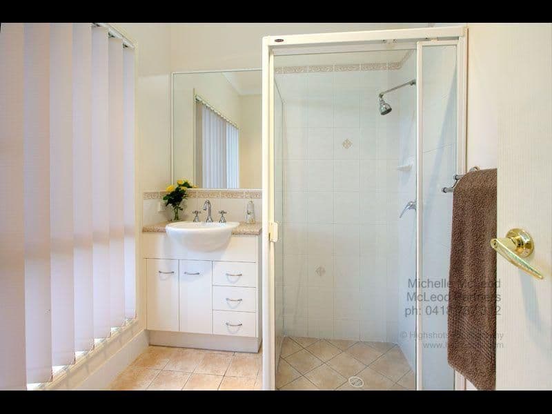 26 Greenford Street, CHAPEL HILL QLD 4069, Chapel Hill - Thumbnail 8