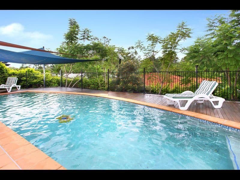 26 Greenford Street, CHAPEL HILL QLD 4069, Chapel Hill - Thumbnail 2