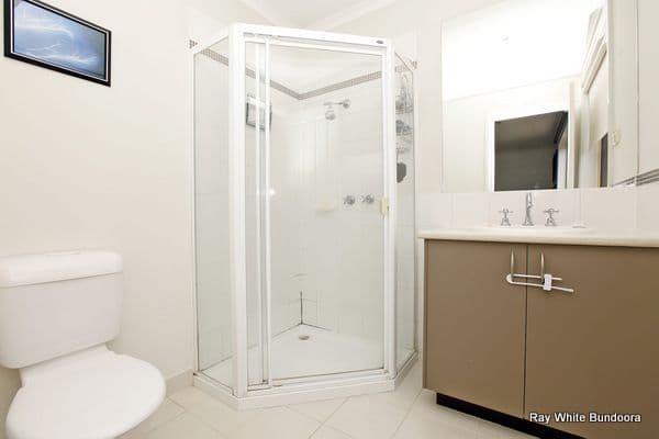 2 Hummingbird Place, SOUTH MORANG VIC 3752, South Morang - Thumbnail 7