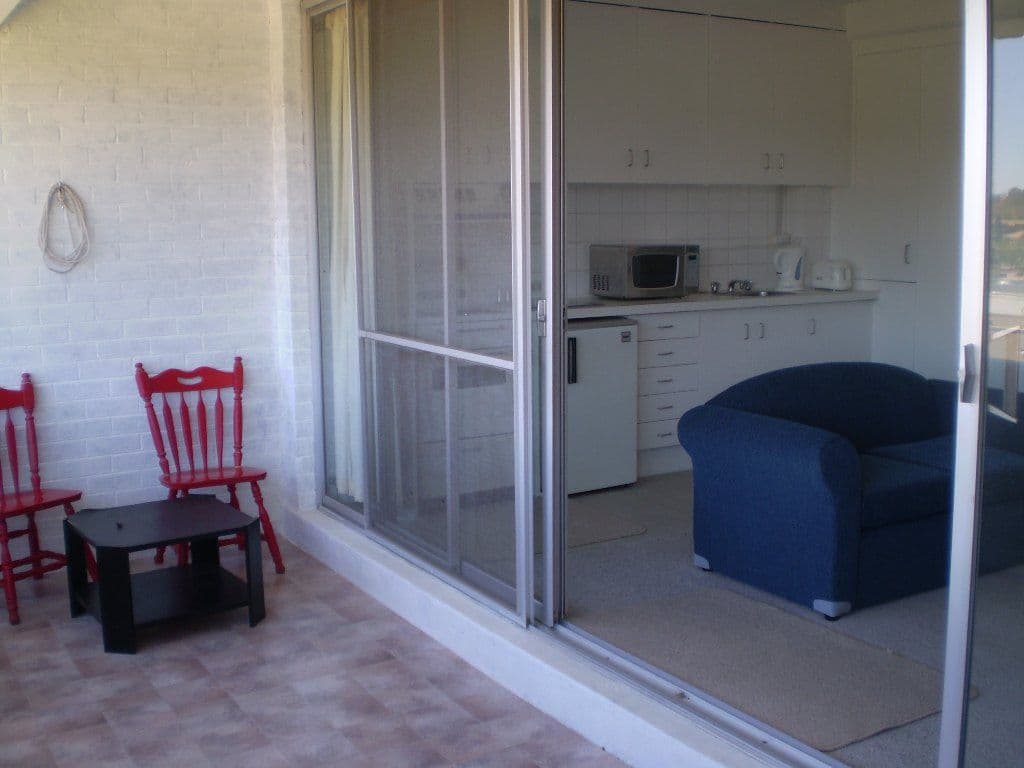 45/6 Heard Street, MAWSON ACT 2607, Mawson - Thumbnail 3