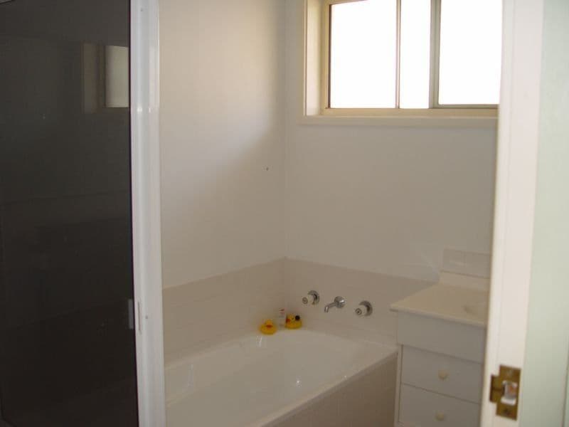 65 Mirambeena Street, BELMONT NORTH NSW 2280, Belmont North - Thumbnail 6
