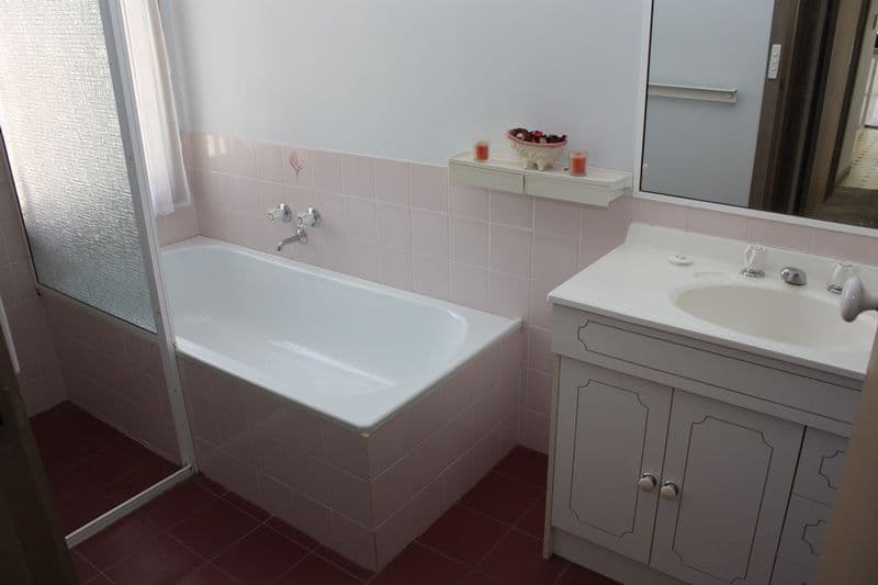 34 Dennison Street, WAHGUNYAH VIC 3687, Wahgunyah - Thumbnail 3