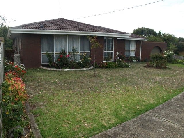 6 Carolyn Crescent, WARRNAMBOOL VIC 3280, Warrnambool - Image 1