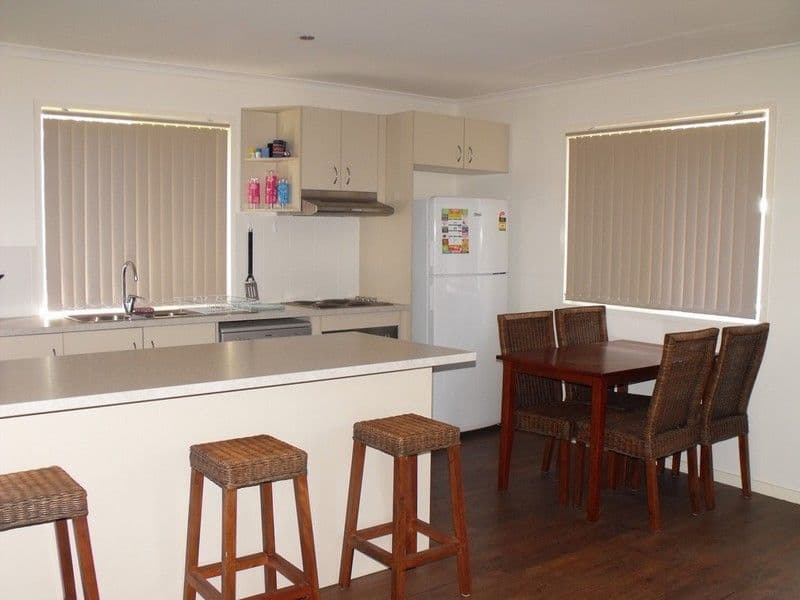 132 Old Yarraman Road, NANANGO QLD 4615, Nanango - Thumbnail 2