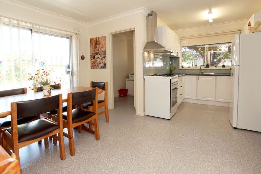 14 Clarence Avenue, KEYSBOROUGH VIC 3173, Keysborough - Thumbnail 3