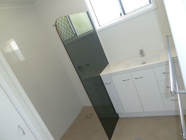 31 Amhurst Street, SLADE POINT QLD 4740, Slade Point - Thumbnail 7