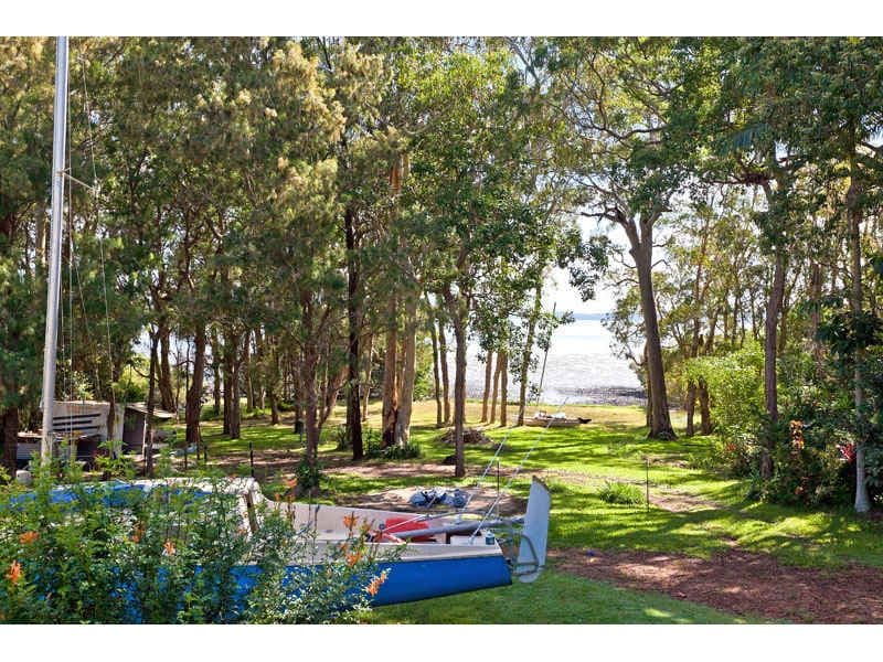 17 Wilma Crescent, RUSSELL ISLAND QLD 4184, Russell Island - Thumbnail 7