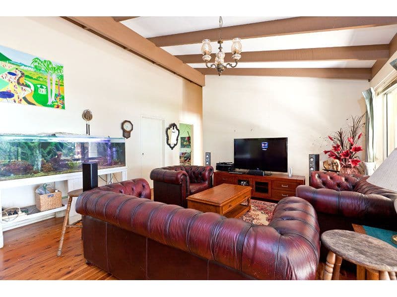 17 Wilma Crescent, RUSSELL ISLAND QLD 4184, Russell Island - Thumbnail 3