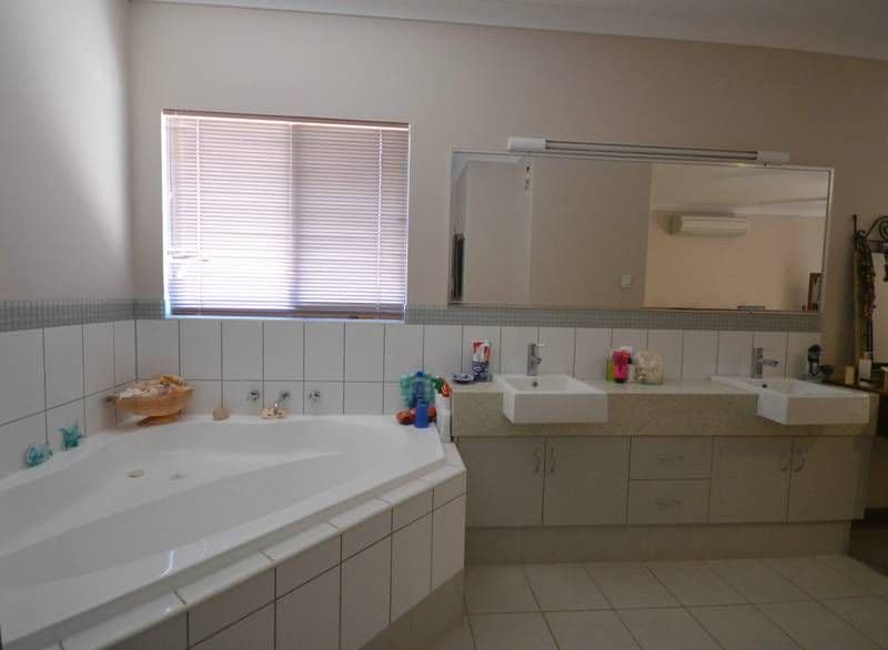 19 Fairway Drive, CABLE BEACH WA 6726, Cable Beach - Thumbnail 3
