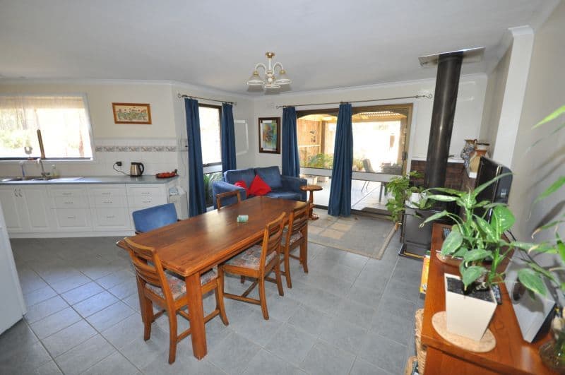 24 Learmonth Street, TEESDALE VIC 3328, Teesdale - Thumbnail 6