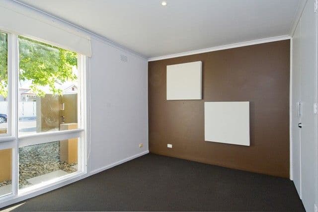 1 Coots Court, RIPPLESIDE VIC 3215, Rippleside - Thumbnail 4