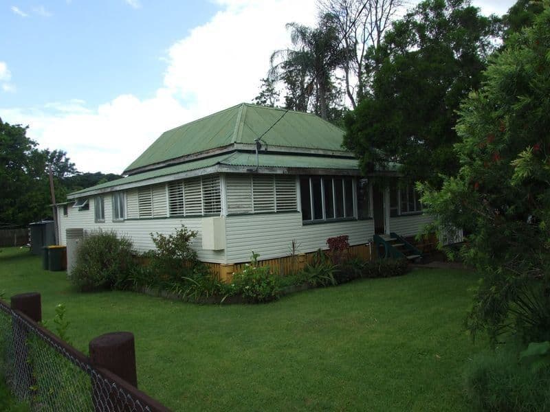 9 Amity Street, MARYBOROUGH QLD 4650, Maryborough - Thumbnail 2