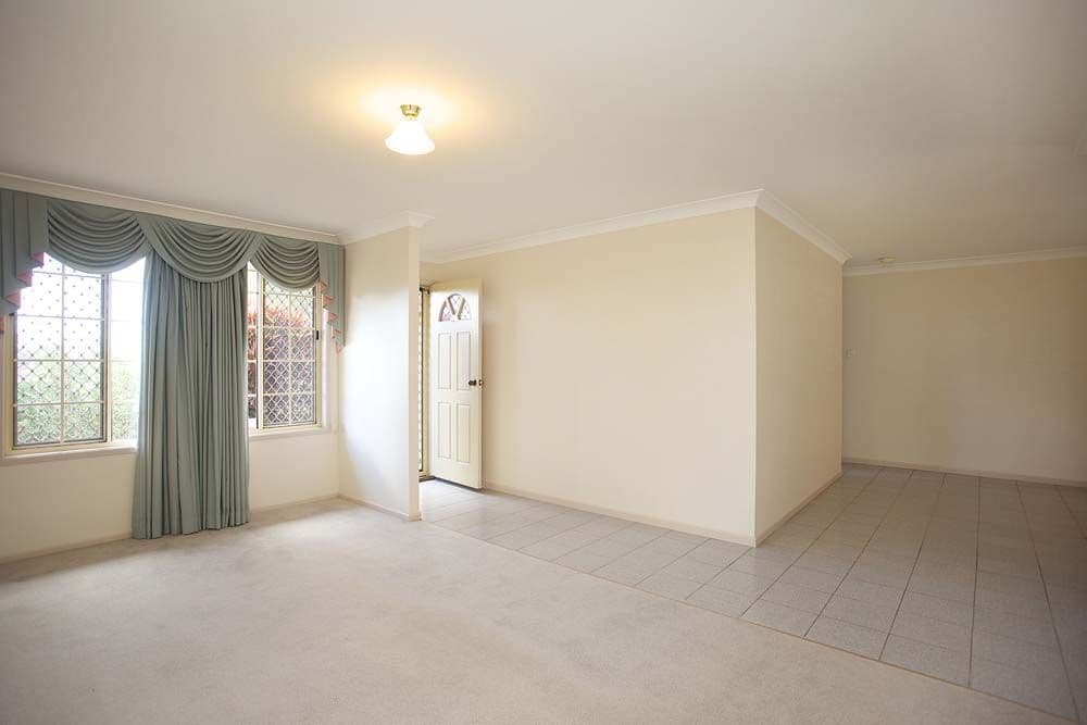 26 Mindona Street, WISHART QLD 4122, Wishart - Thumbnail 2
