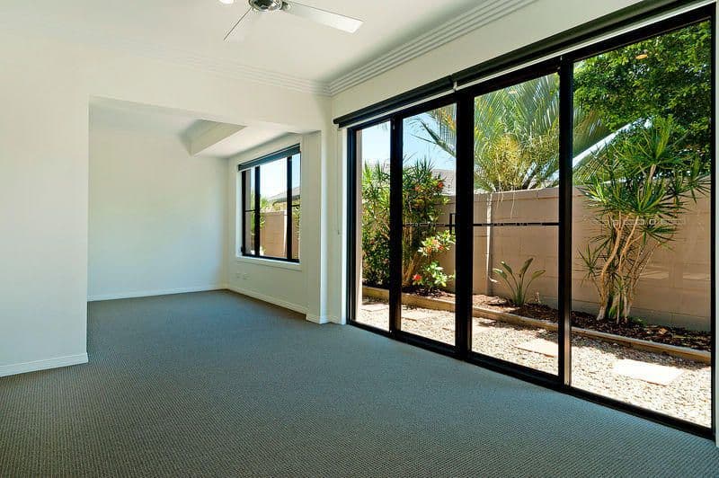 6 The Parade, HELENSVALE QLD 4212, Helensvale - Thumbnail 8
