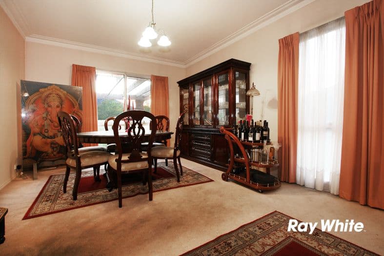 42 Wakley Crescent, WANTIRNA SOUTH VIC 3152, Wantirna South - Thumbnail 7