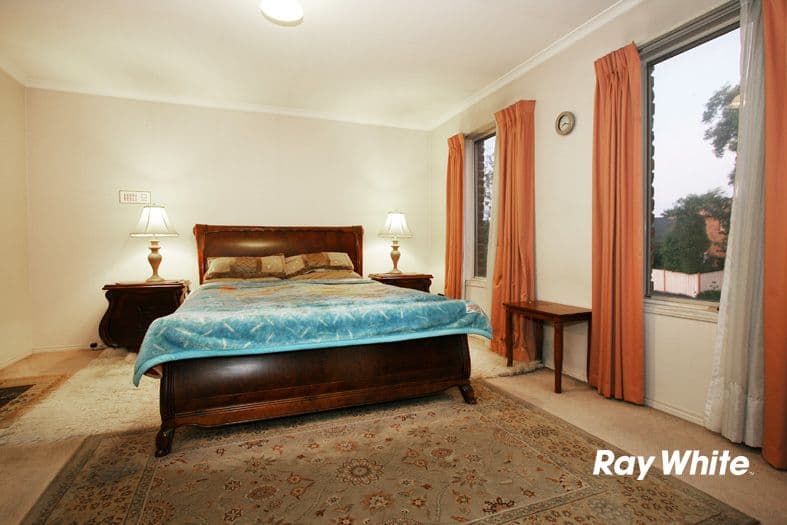 42 Wakley Crescent, WANTIRNA SOUTH VIC 3152, Wantirna South - Thumbnail 8