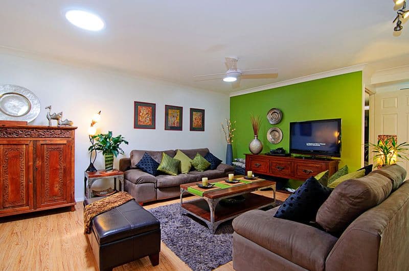 433 Pine Ridge Road, RUNAWAY BAY QLD 4216, Runaway Bay - Image 1