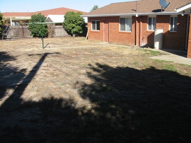 37 Kirkcaldie Circuit, CHISHOLM ACT 2905, Chisholm - Thumbnail 2