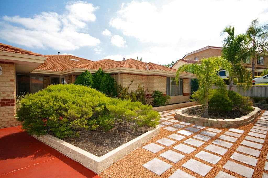 1 Bowood Cove, KIARA WA 6054, Kiara - Thumbnail 2