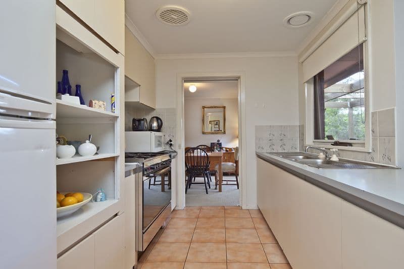 2 Linlithgow Court, FRANKSTON VIC 3199, Frankston - Thumbnail 2