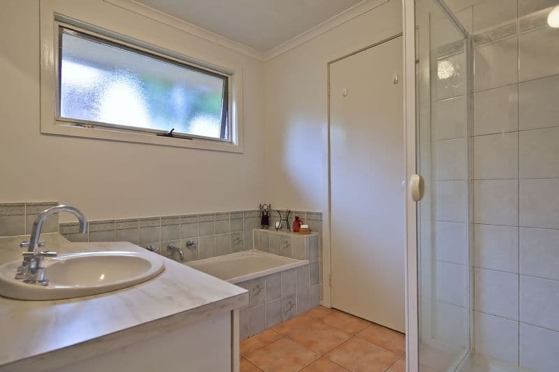 2 Linlithgow Court, FRANKSTON VIC 3199, Frankston - Thumbnail 8