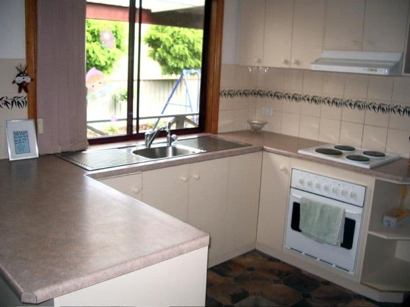 15 Fullarton Street, BORDERTOWN SA 5268, Bordertown - Thumbnail 7